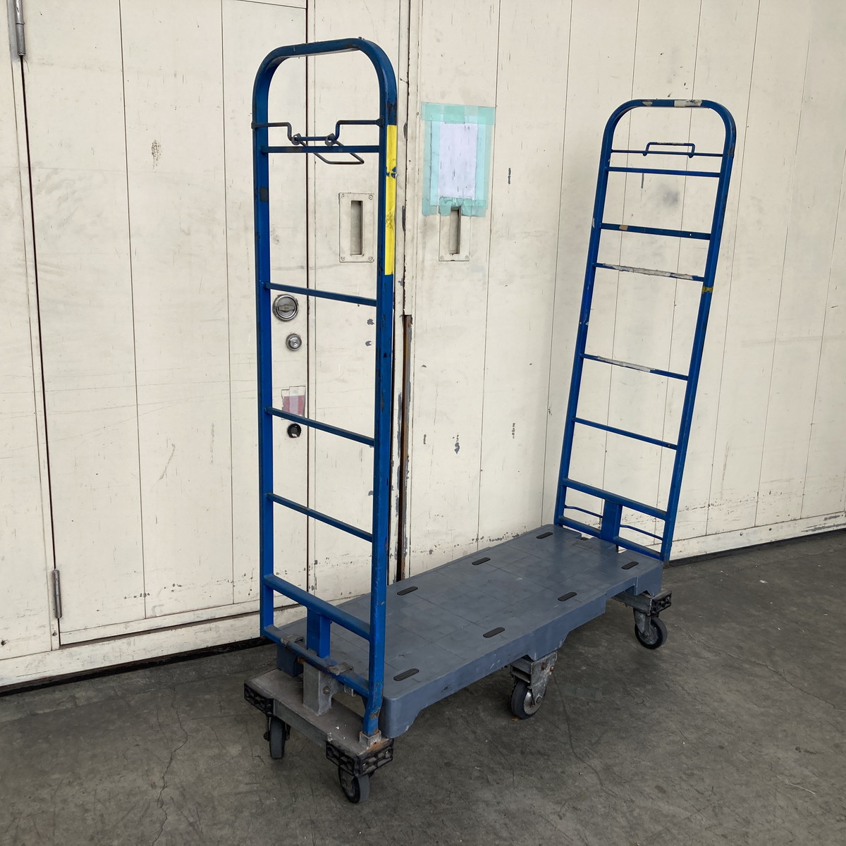 中古】スーパー用 台車 6輪 大型台車 店舗 業務用